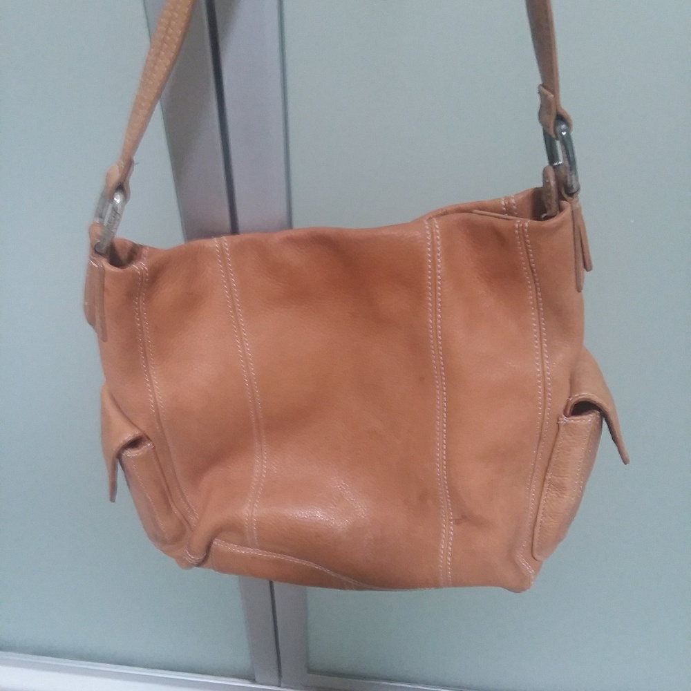 Fine leather handbag